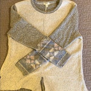 Cozy Dylan Sweater with sleeve detail